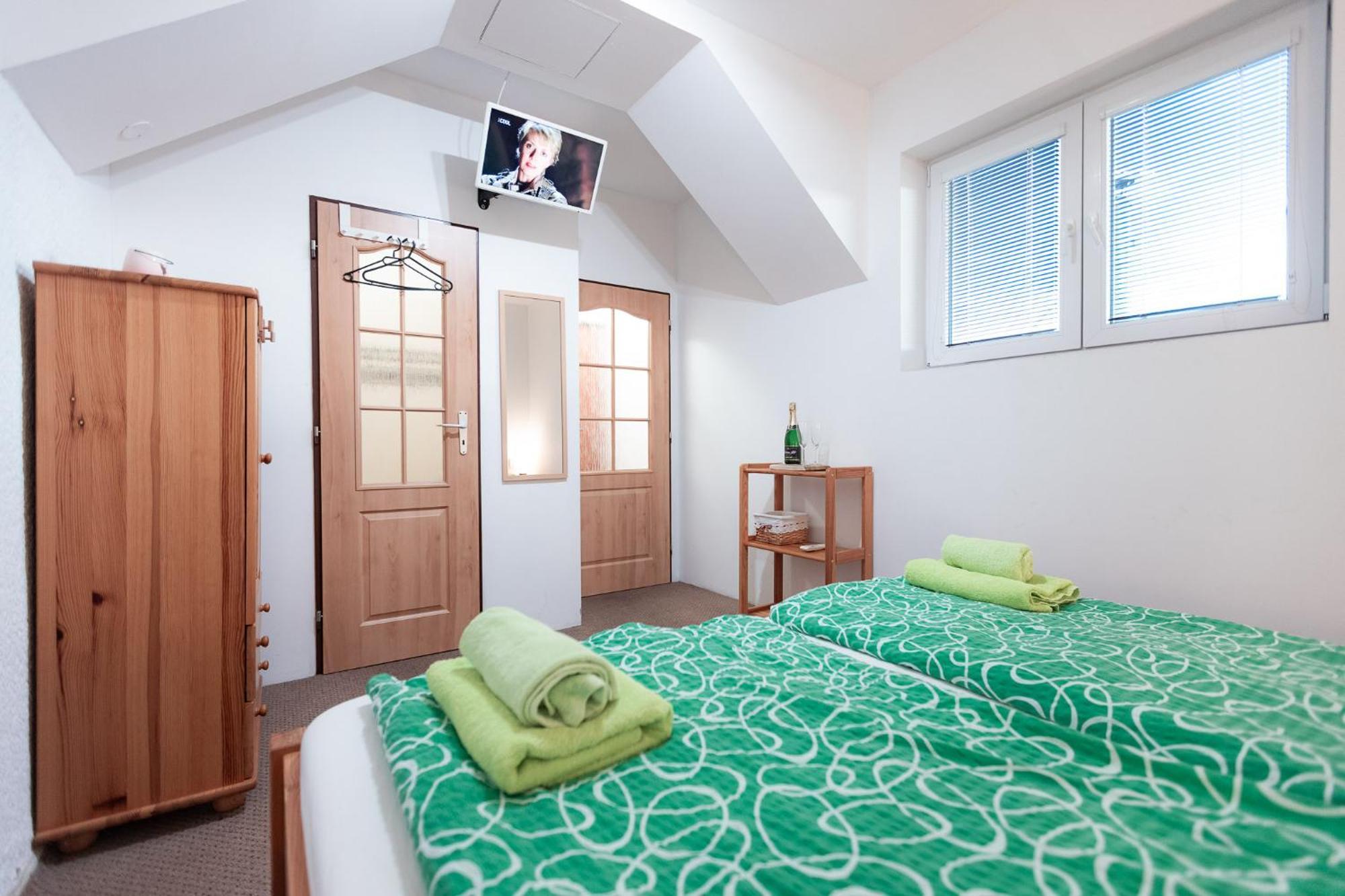 Hotel Rozkos Ческа-Скалице Номер фото